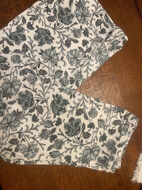 J Jill Floral Patterned Pants wide leg - ST